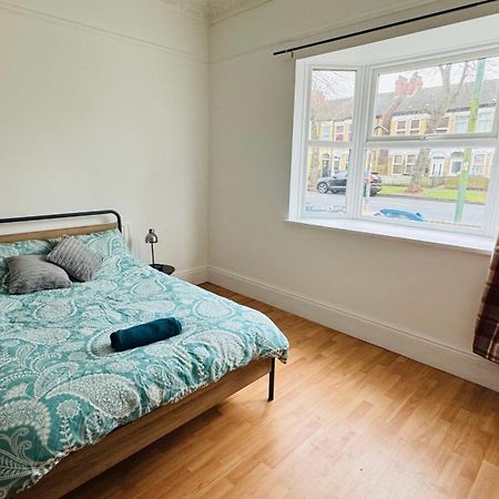 Boulevard Double Room In Shared Accommodation キングストン・アポン・ハル エクステリア 写真