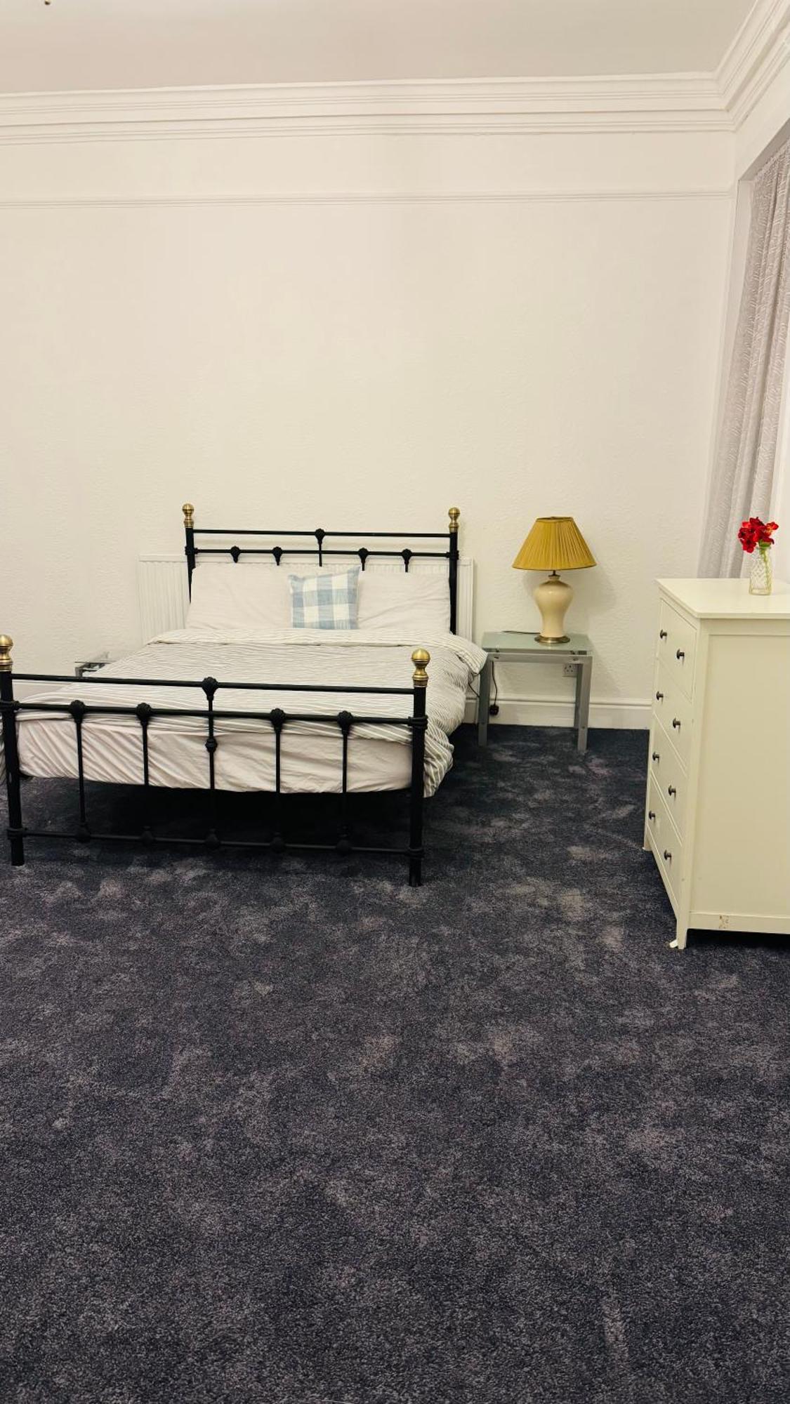 Boulevard Double Room In Shared Accommodation キングストン・アポン・ハル エクステリア 写真